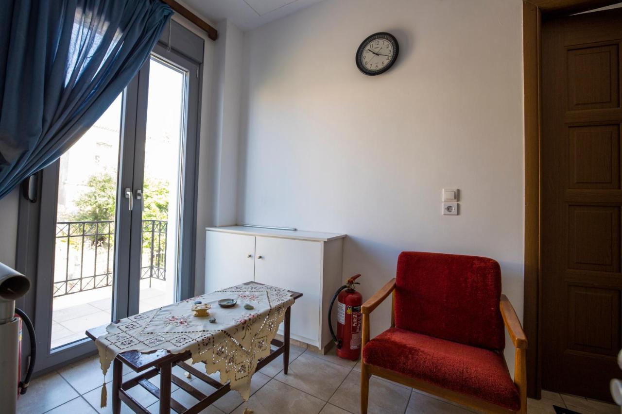Pyrgos Sofokleous Otel