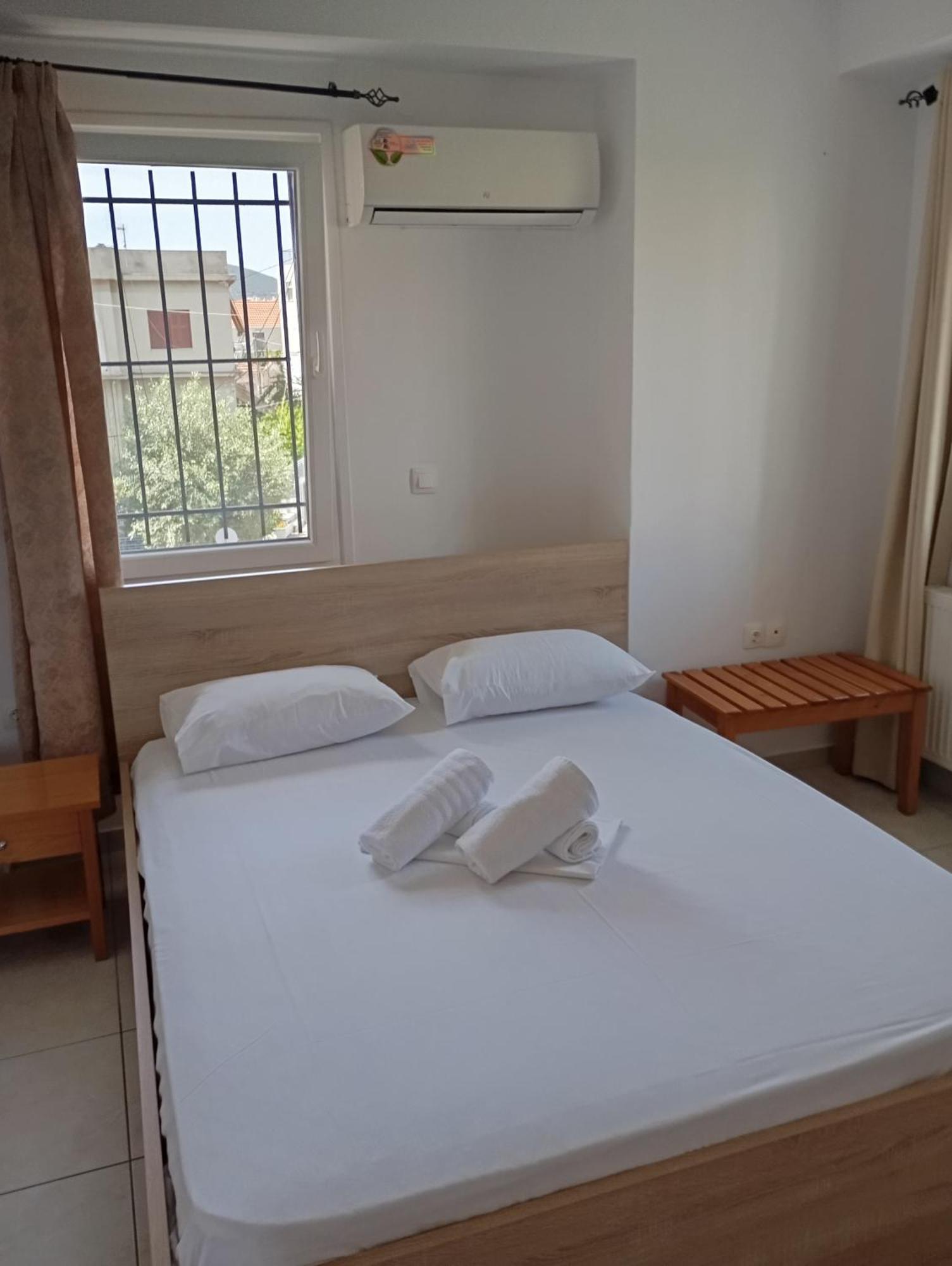 Pyrgos Sofokleous Otel