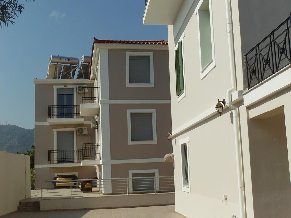 Otel Pyrgos Sofokleous 3*