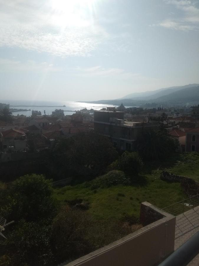 Pyrgos Sofokleous 酒店 Mytilíni